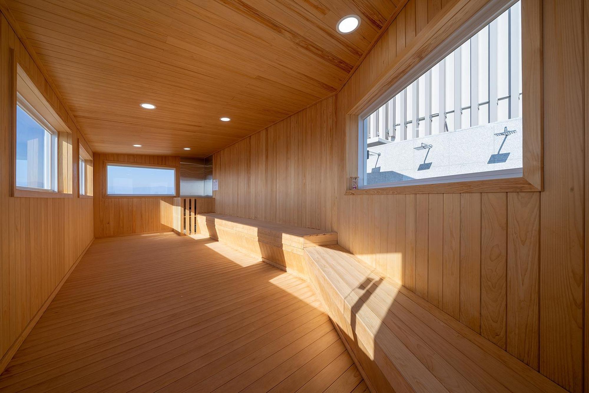 Gangneung Chonpines Ocean Suites Hotel Exteriör bild
